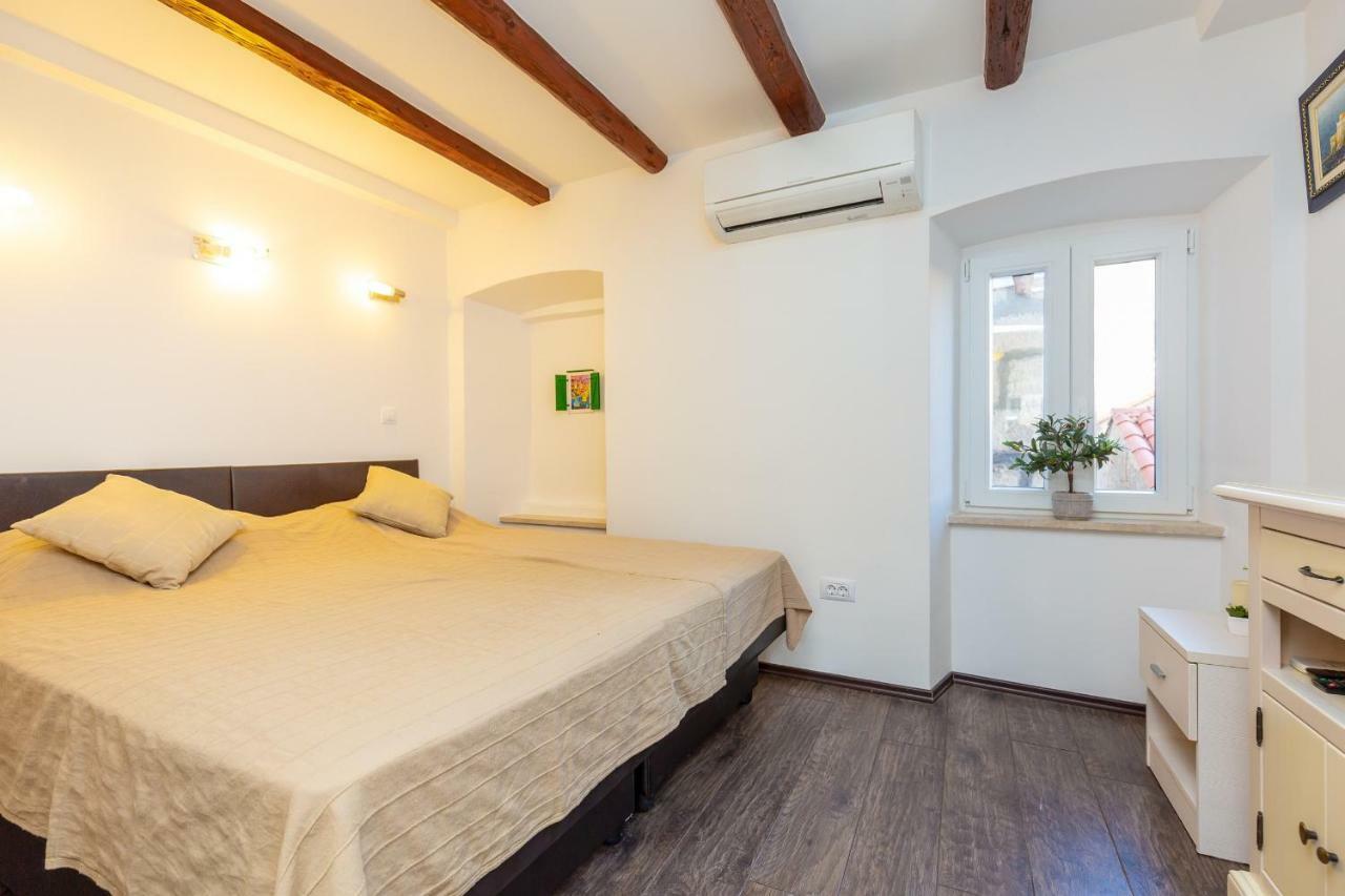 City Wall'S Studio Apartment Dubrovnik Luaran gambar